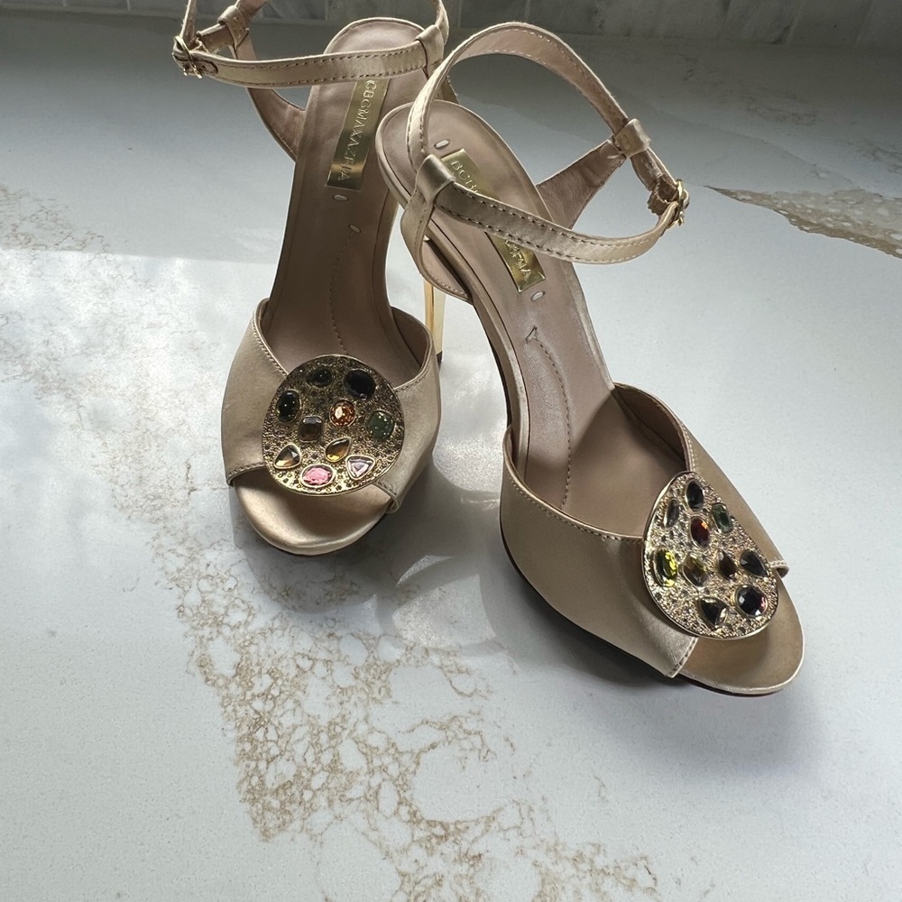 BCBGMAXAZRIA LADYS DRESS SHOES SILKY FABRIC W/RHINESTONES☑️